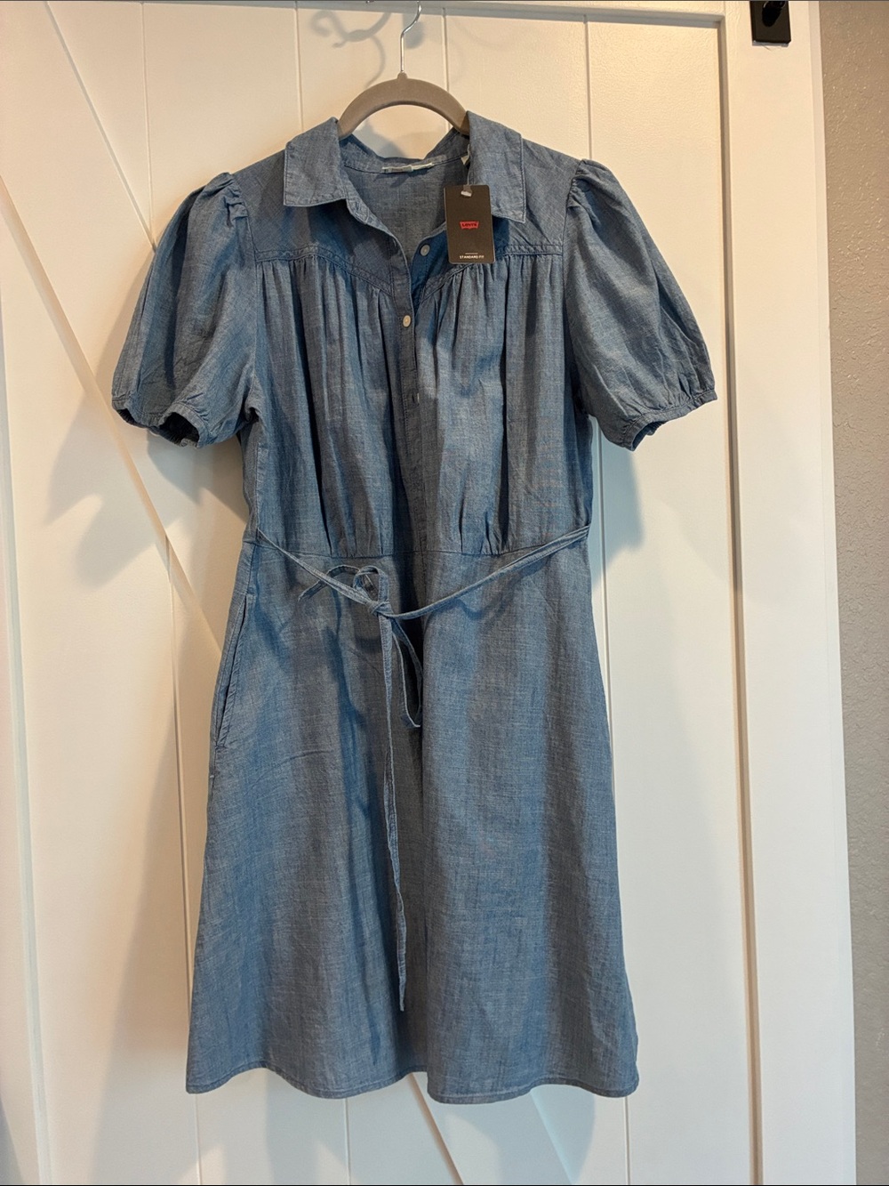 Levi's Light Blue Chambray Puff-Sleeve Midi Dress
